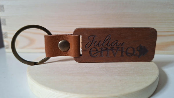 Porte-clés en bois carré